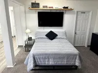 2 Br Large & Cozy Apartment, Front Door & Parking Both under Drive-Thru Carport