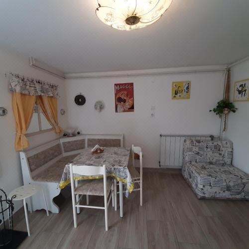 帶露臺一室公寓