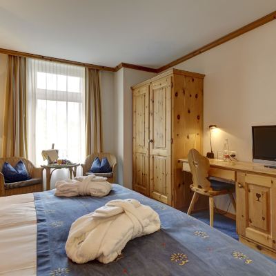 Standard Double Room Hotel Meierhof Promo Code