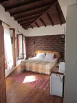Amazon Petite Palace Hotels in 