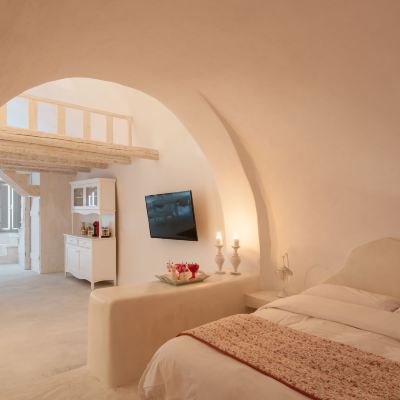 Luxury Suite, 2 Bedrooms, Garden View (Cave Garden View) Senses Suites Promo Code