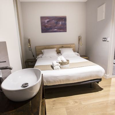Classic Double Room, 1 Double Bed (Interior) Hola Rooms Promo Code