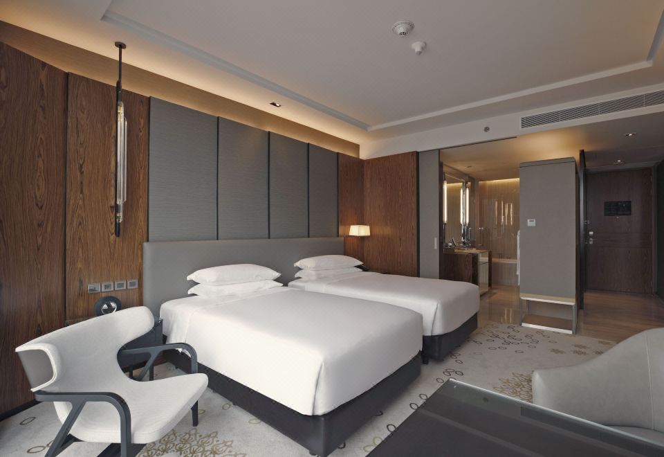 Hyatt Regency Bangkok Sukhumvit2 Twin Beds City View Club Access