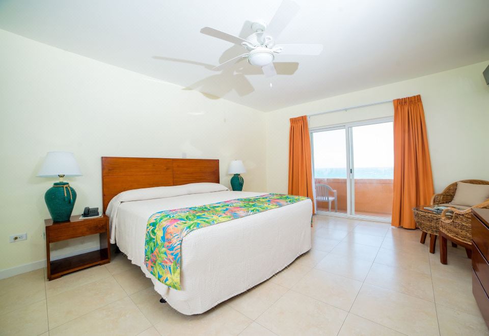 高级房， 海洋景观， 临海