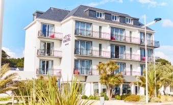 Hotel Kastel & Spa avec piscine d'eau de mer chauffée - Housity