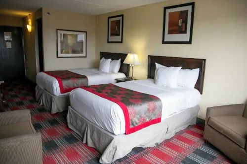 Albany Plaza Hotel
