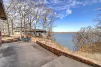 Lake Hudson Home w/ Patio in Locust Grove
