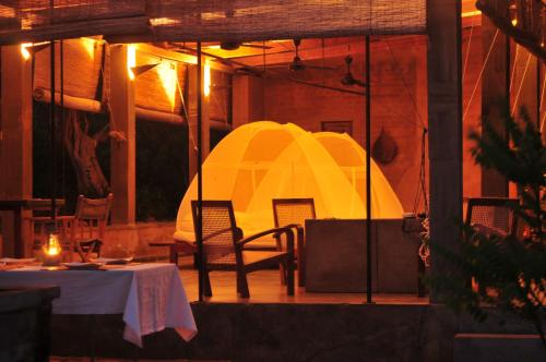 4人混合宿舍（一张床位）