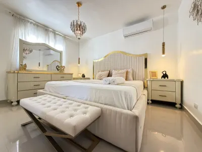 Penthouses Del Mediterráneo Hotel di 