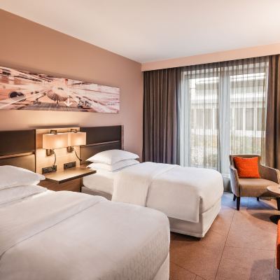 Superior Twin Room Sheraton Duesseldorf Airport Hotel Promo Code