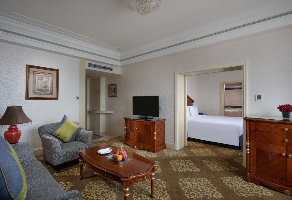 Crowne Plaza Shanghai Nanjing Road1 King Junior Suite