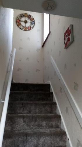 Beautiful Home Near Worcester Royal Hospital Three-Bedroom Townhouse