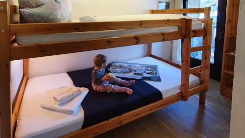 SchmiedhofFamily Apartment With Balcony