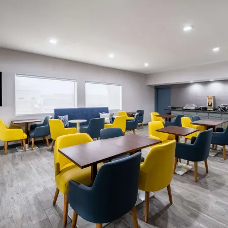 Quality Inn & Suites Отели в г. Эдди