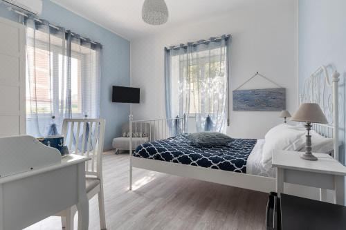 B&B Sapore di Mare Serapo Triple Room with Private Bathroom