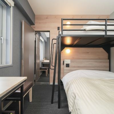 コネクティングルーム(ベッド4台)(浴室) 天然温泉　さくらの湯　スーパーホテルさいたま・大宮駅西口 クーポン