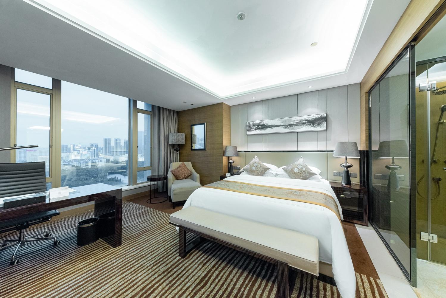 Shenzhen YANGBANGLANGYUE International HotelScenery Standard Queen Room