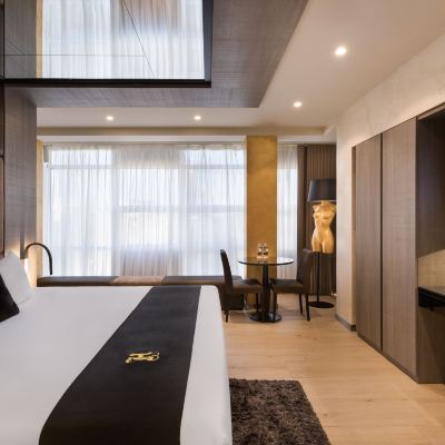 Elegant Balcony Room Non Smoking Hugo's Boutique Hotel - Adults Only Promo Code