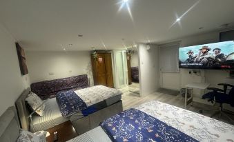 North Avenue, Guest House, Heathrow Airport-Free Parking