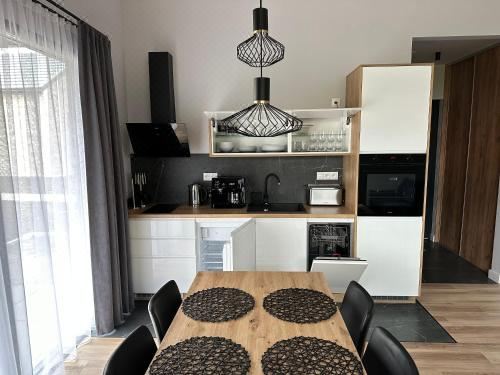 两卧室联排别墅