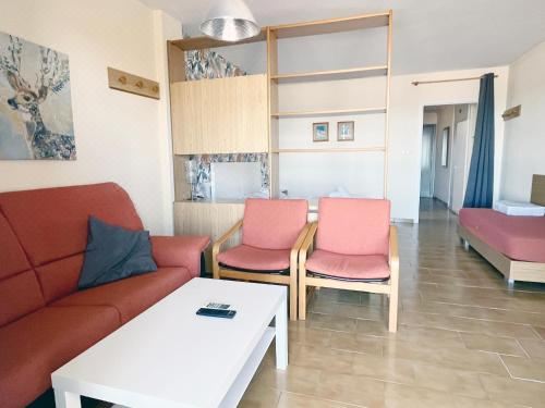 带露台一室公寓