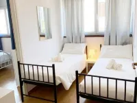 Charming Apartment With Garden Hotéis em Funtana