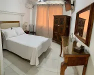 Hotel Inn Galerias Отели в г. 