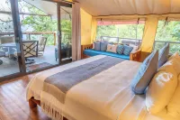 Isla Chiquita Glamping Hotel Hotels in 