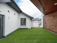 Hugh Lynch's Self Catering Accommodation Hotels in Offaly