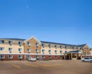 Quality Inn & Suites Davenport Near I-80 Hotels in 