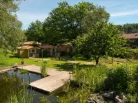 Hôtel du Lac & Restaurant Hôtels à : Foix