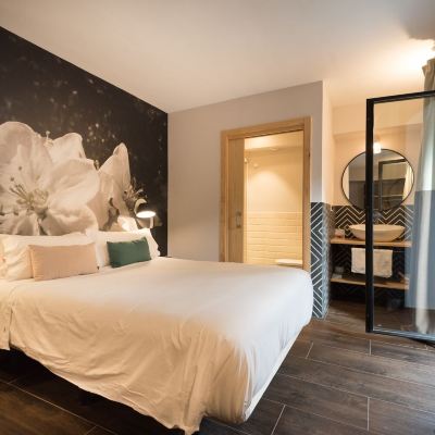 Double Room with Balcony Hotel Sagarlore Promo Code