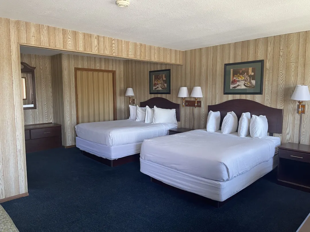 Saddle & Surrey Motel - Colorado