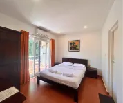 Jungle Hut- Annabelles Beach Apartments at Bernard Simao Calangute Hotele w: 