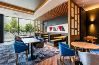 Holiday Inn Express BICESTER by IHG