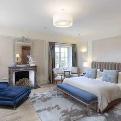 Junior Suite Chateau La Cheneviere Promo Code