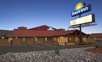 Days Inn by Wyndham Grants
