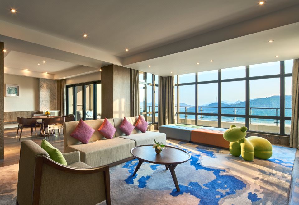 全海景套房 超大床 海景