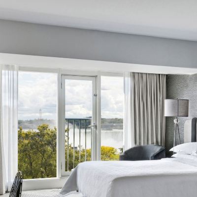 局部瀑布景大床房 喜來登瀑布景觀酒店優惠