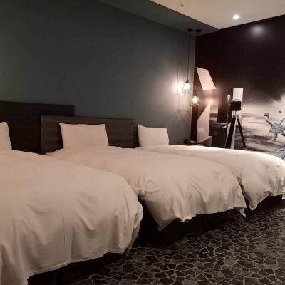 豪華三人間 臺中伴畔旅店優惠