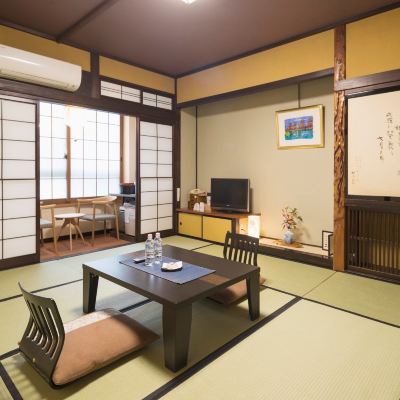 Our Most Popular Room, Japanese-Style 10 Tatami Mats [with Shower Booth & Toilet / Non-Smoking] [Japanese Room] [Non-Smoking] 飛騨高山温泉　旅館あすなろ クーポン