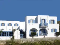 Villa Kelly Rooms & Suites