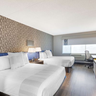 2 Queen Beds, Non-Smoking, Microwave and Refrigerator, Keurig Coffee Maker GLō Best Western Mississauga Corporate Centre Promo Code