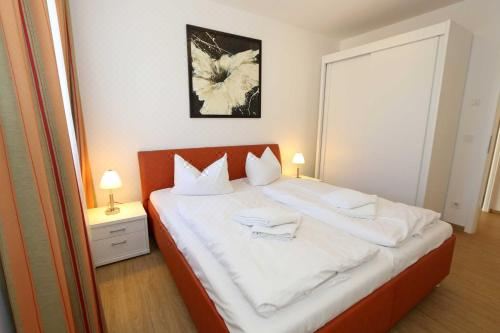 带阳台的两卧室公寓