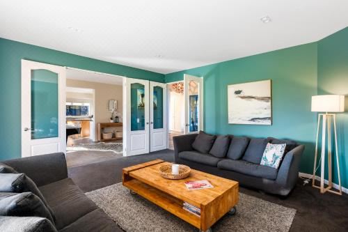 Beacon Point Retreat by Sotheby's Luxury Rental Homes Four-Bedroom House