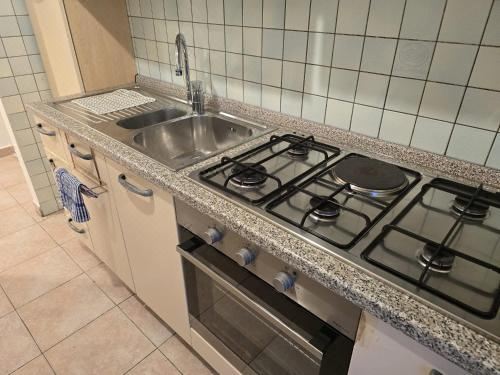 一卧室公寓（带阳台）