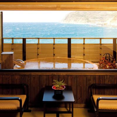 オーシャンビュー和風エグゼクティブルーム露天風呂付き（タイプA） ミシュラン料理人による地産会席　新・海花亭いずみ クーポン