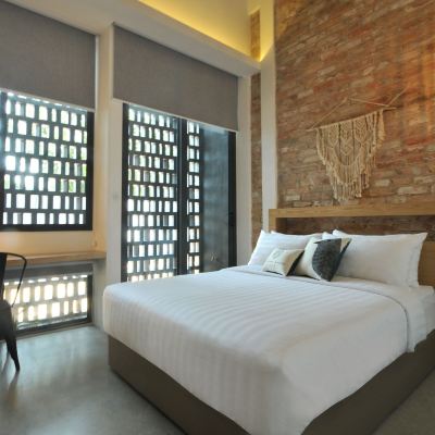 豪華大床房 馬六甲燕巢優惠