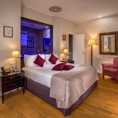 Deluxe Double Room Hotel Monte Cenci Promo Code