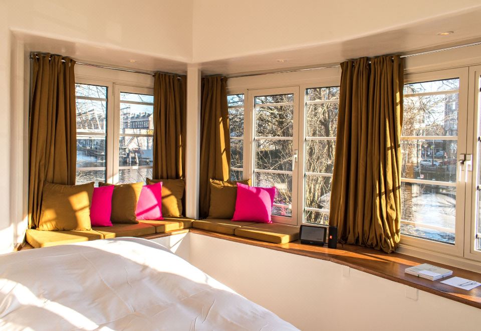 公寓， 1 张双人床， 运河景观